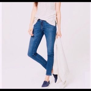 NWOT ANN TAYLOR LOFT Straight-Leg Denim Modern Slim Cut Blue Jeans Ladies Pant